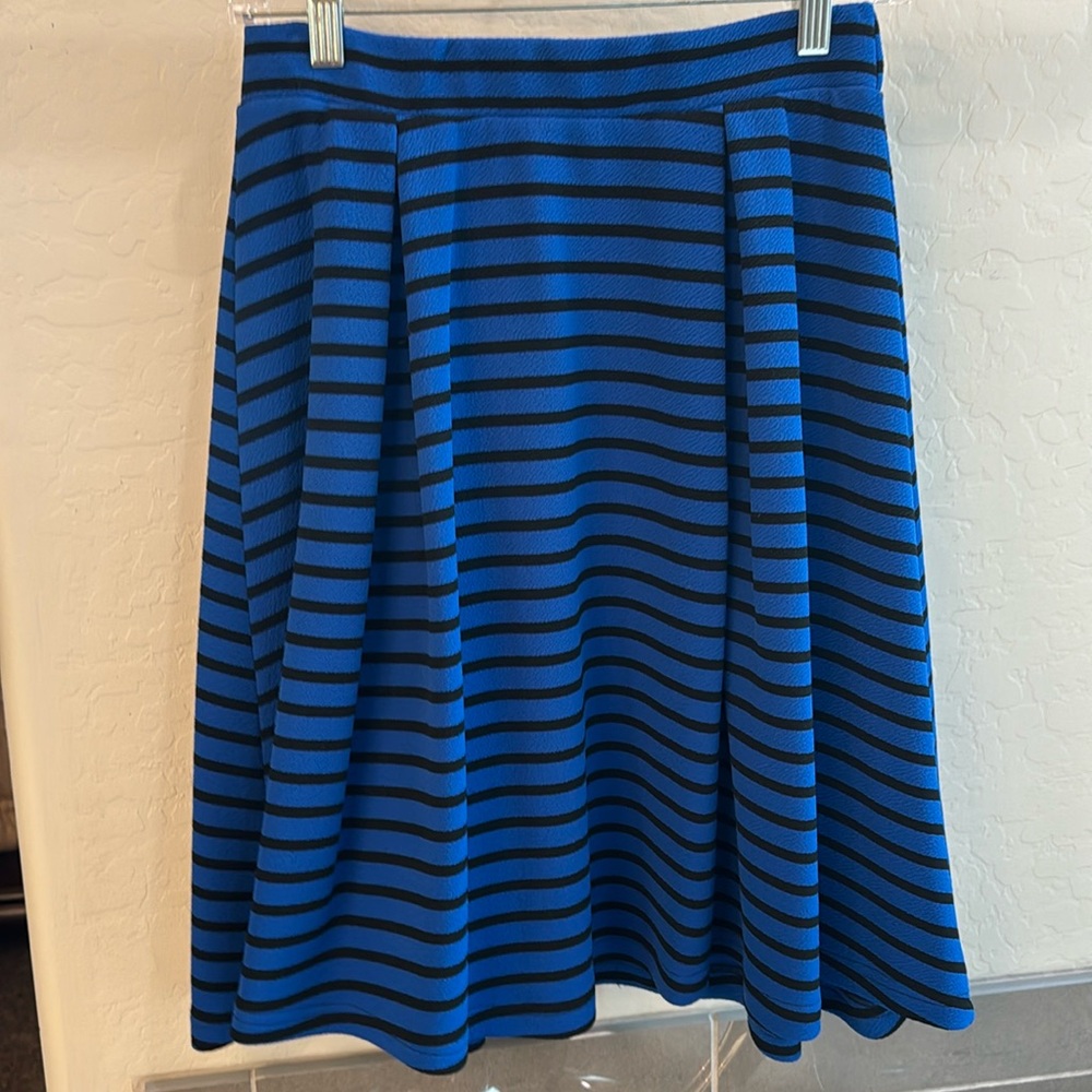 K Too black and royal blue skirt
